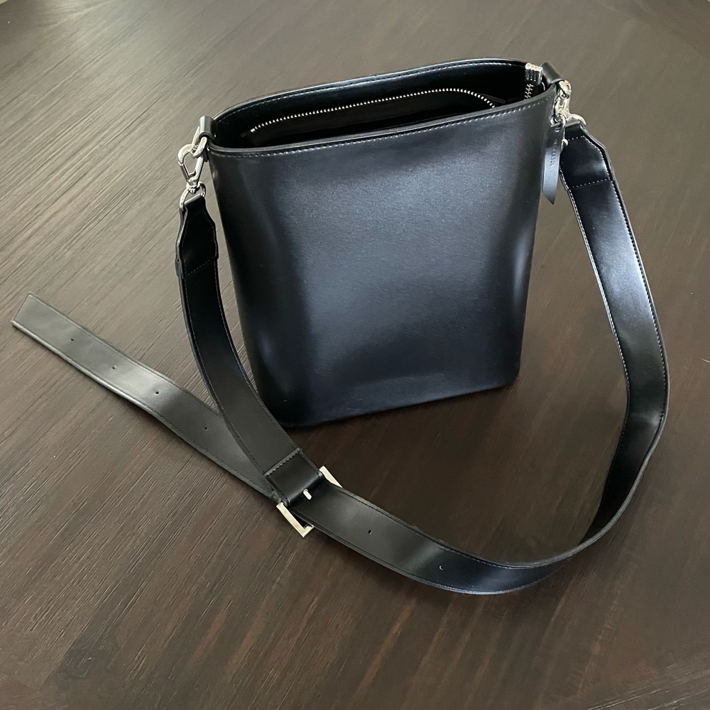 Bucket Crossbody Bag